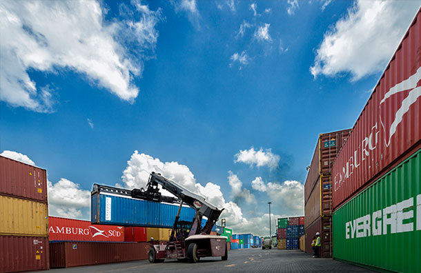 Exportaciones salvadoreñas registran crecimiento durante el 