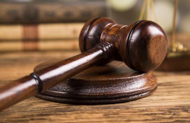 Condenan a 30 años a dos hombres por asesinato a machetazos durante asalto en Higüey