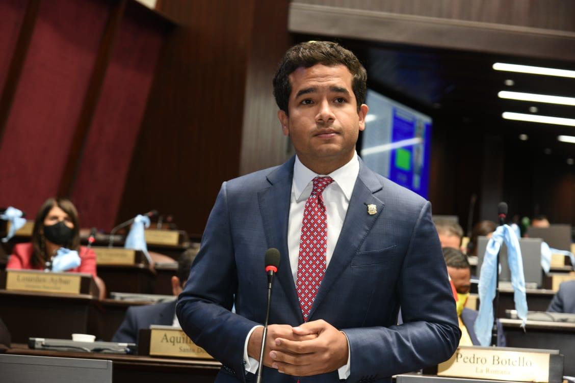 Omar Fernández es designado vicepresidente de ParlAmericas por el Caribe