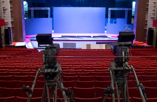 Teatro Nacional se transforma en Asamblea Nacional para la toma de ...