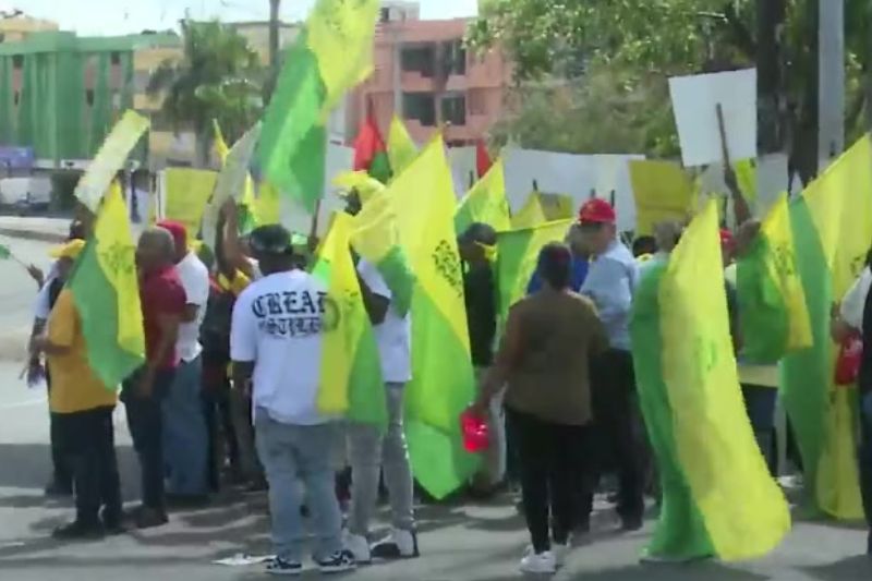 Protestan contra el alza de precios y advierten medidas si el gobierno ...