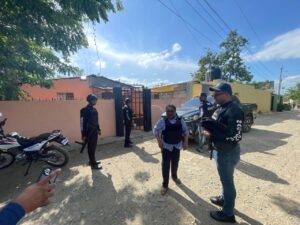 Autoridades allanan y apresan a 3 hombres por supuesta venta de drogas en Bonao