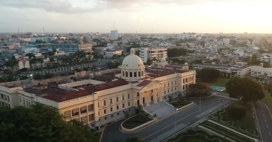 Congreso dominicano aprueba polémico presupuesto complementario