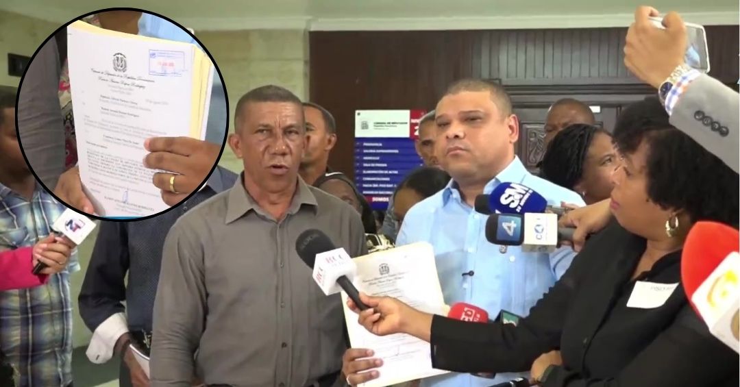 Residentes de Santo Domingo Norte piden solución a calles inundables