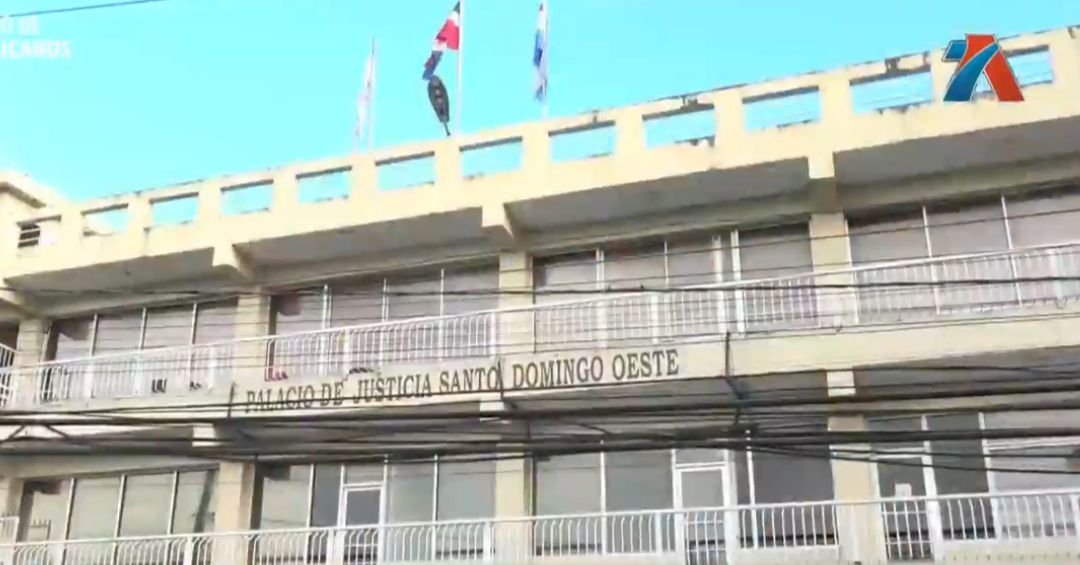 Afectados por fraude en Cooperativa Herrera exigen devolución de ahorros
