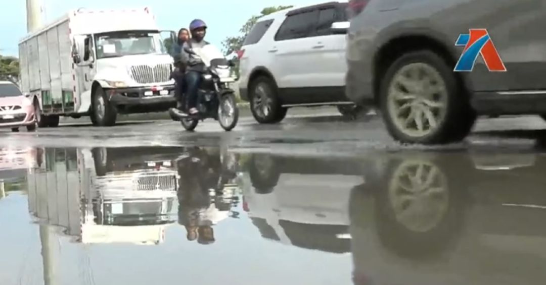 COE emite alerta amarilla para tres provincias y verde para 15 por lluvias asociadas a una vaguada frontal