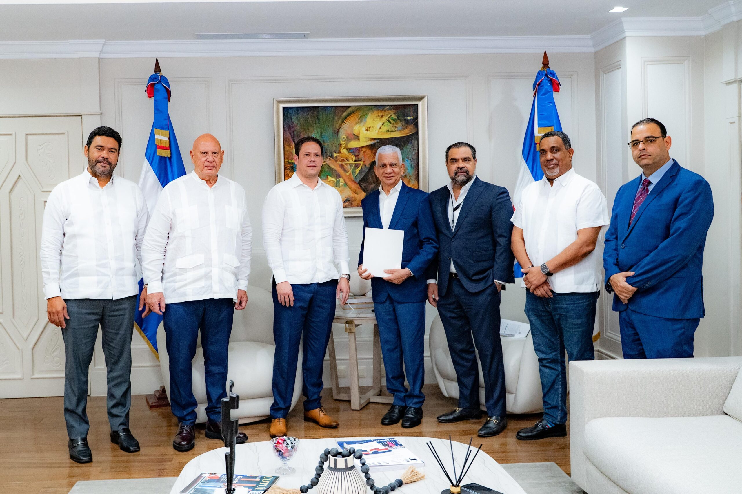Senado recibe del poder ejecutivo, vía el ministro de vivienda, anteproyecto de modificación ley 160-21.