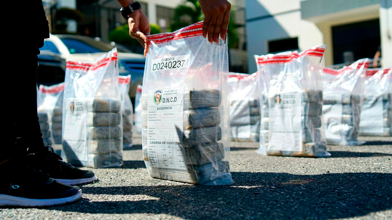 Operación Leopardo: ocupan 643 paquetes de cocaína; apresan 5 personas