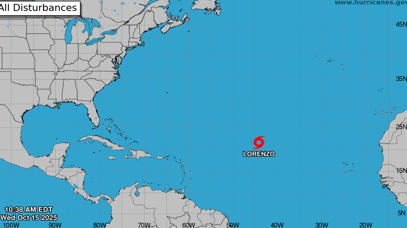 Tormenta tropical Lorenzo se debilita en el Atlántico y no representa peligro para tierra firme