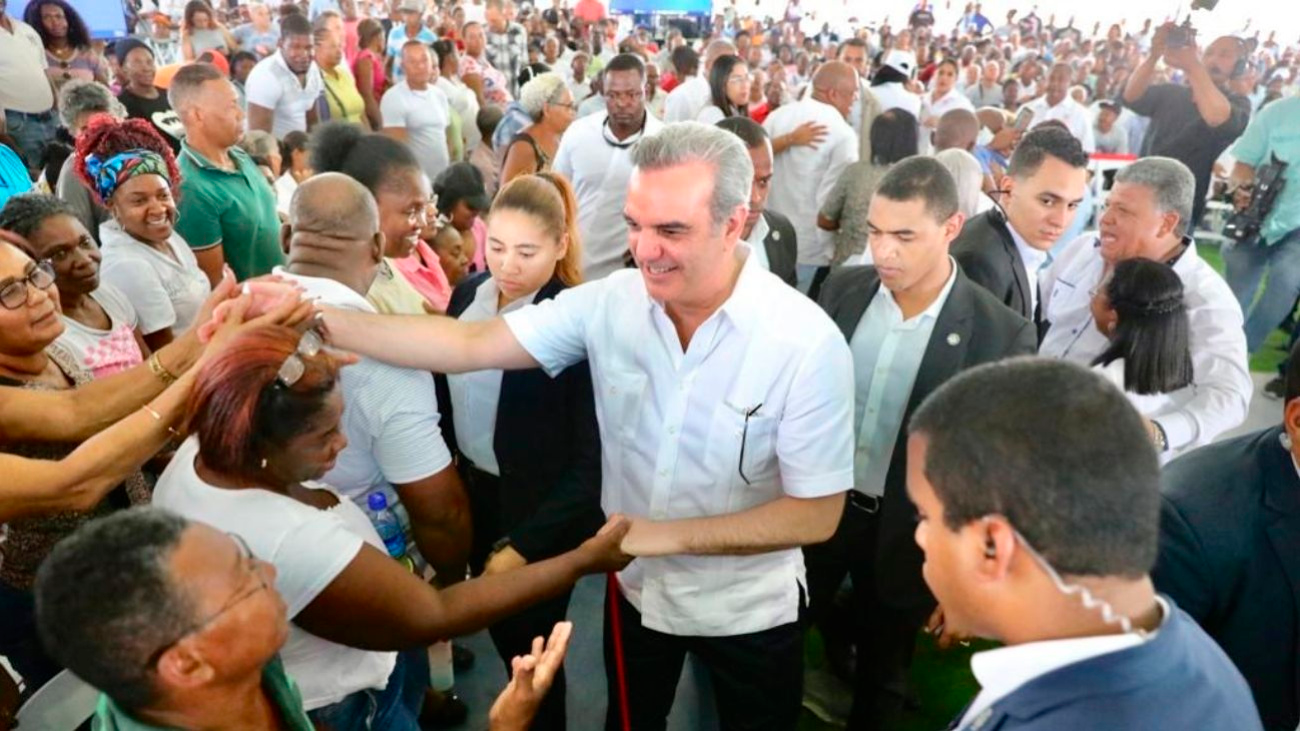 Abinader inaugurará varias obras en Cotuí y SDN este fin de semana