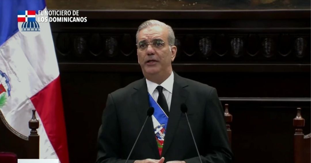 Abinader promulga ley que elimina las candidaturas independientes en República Dominicana