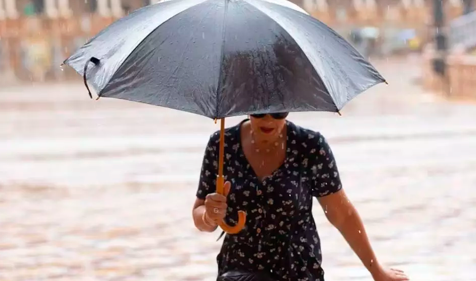 Lluvias y ráfagas de viento afectarán varias provincias por sistema frontal cercano