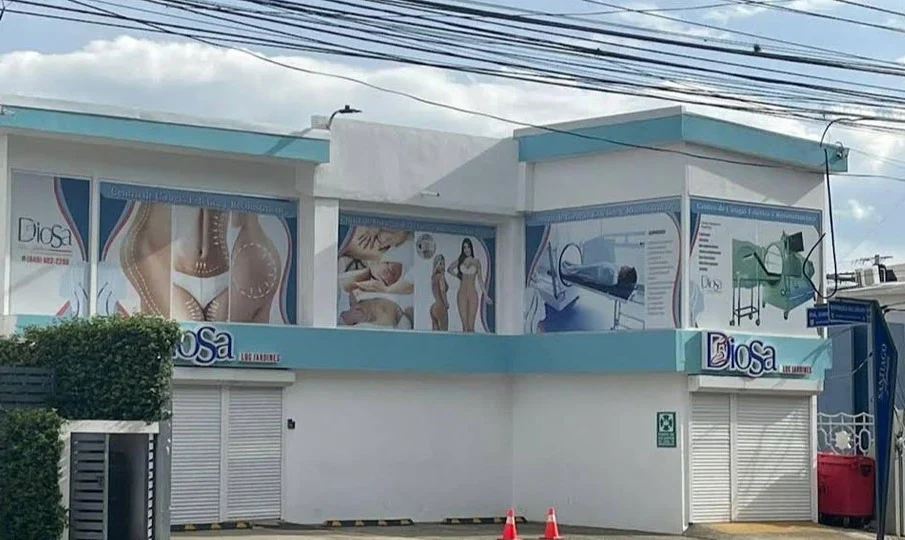 Cierra de manera definitiva clínica estética en Santiago por irregularidades y falta de autorización sanitaria