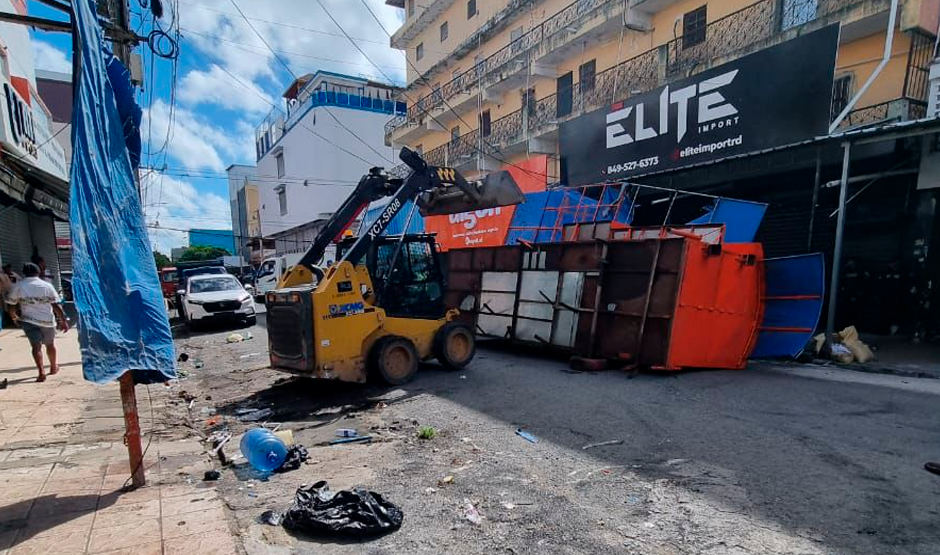 Recuperan y reorganizan espacios públicos en las avenidas Duarte y París