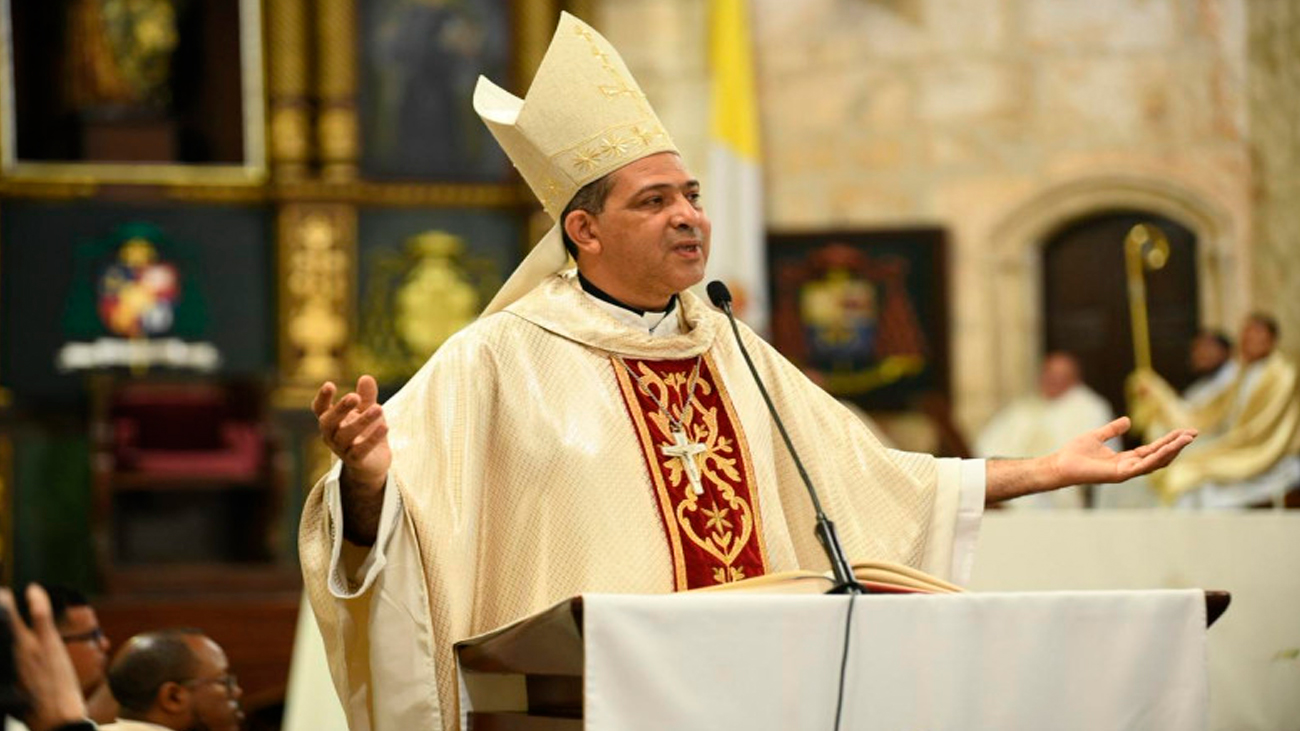 Arquidiócesis de Santo Domingo celebra Misa Crismal por Jueves Santo