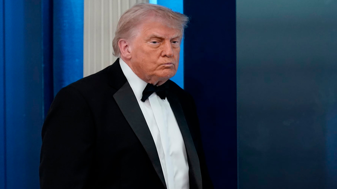 Trump exige acelerar salón de baile en la Casa Blanca tras incidente armado