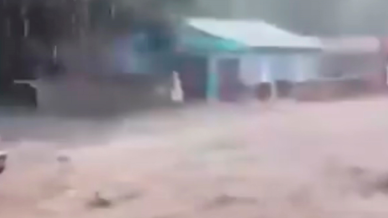 Vaguada provoca lluvias torrenciales e inundaciones en el Cibao