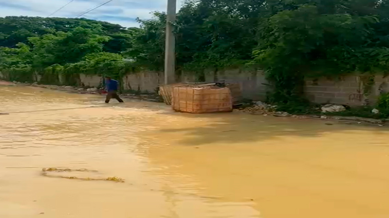 Avería en Acueducto Oriental provoca suspensión de agua en sectores de Santo Domingo Este