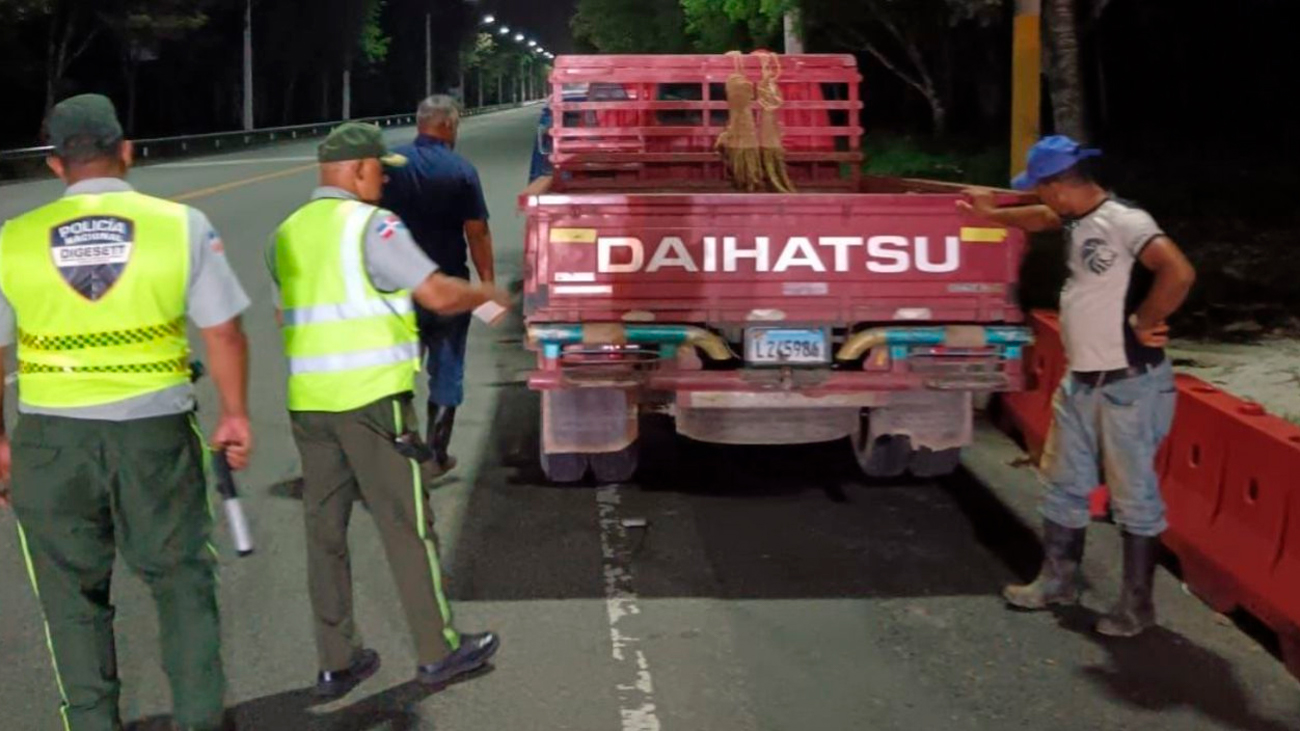 Digesett mantiene operativo preventivo por uso inadecuado de luces en vehículos