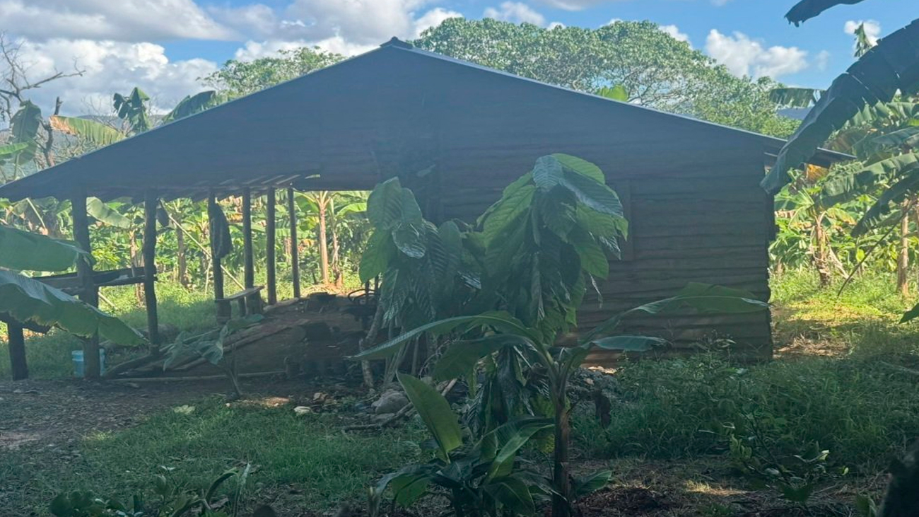 Rescatan adolescente de 15 años raptada y apresa responsable tras enfrentamiento en Bonao