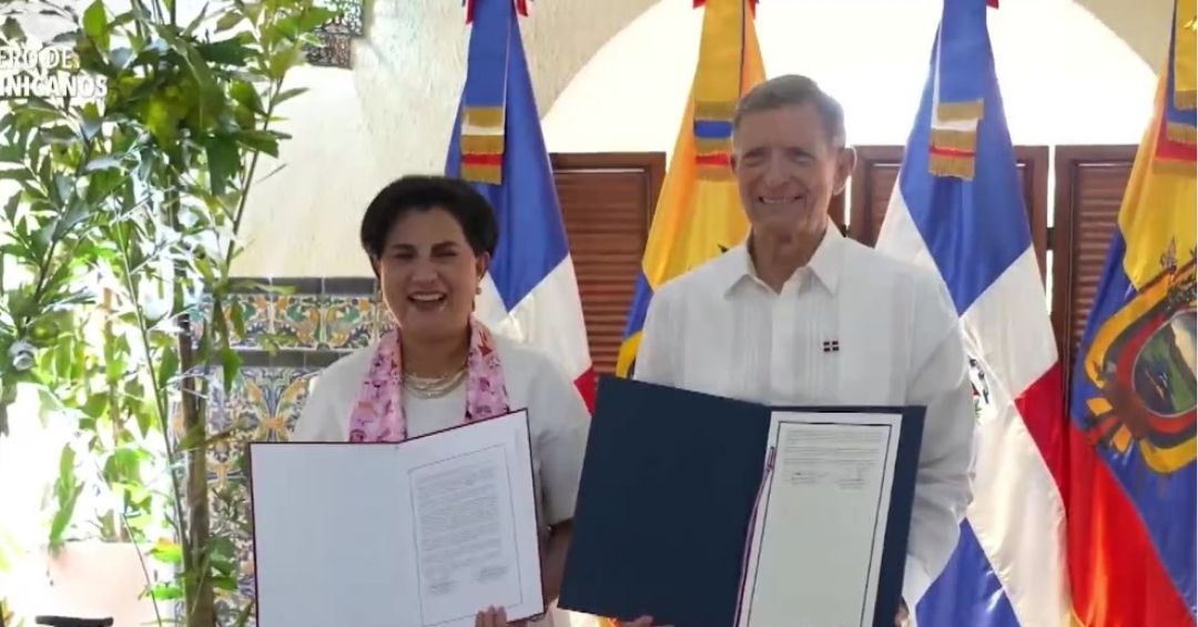 Cancilleres de Ecuador y RD buscan profundizar relación bilateral en Santo Domingo