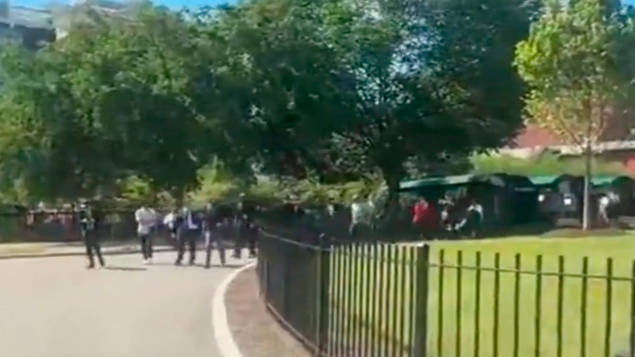 Refuerzan seguridad en la Casa Blanca tras tiroteo cercano al complejo presidencial
