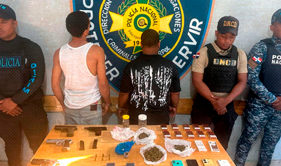 Dicrim realiza allanamientos en Barahona y ocupa armas, drogas y evidencias ilícitas