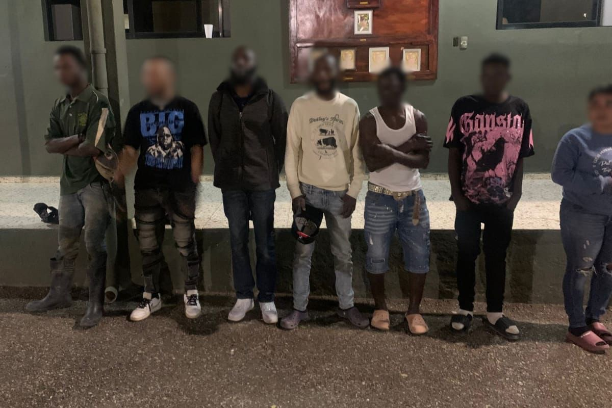 Dirección General de Migración detiene 1,953 extranjeros irregulares y deporta más de 2,300 tras operativos nacionales