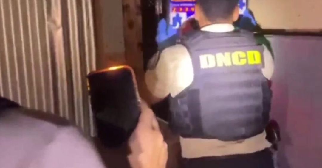 DNCD detiene 10 sospechosos en operativo en Verón